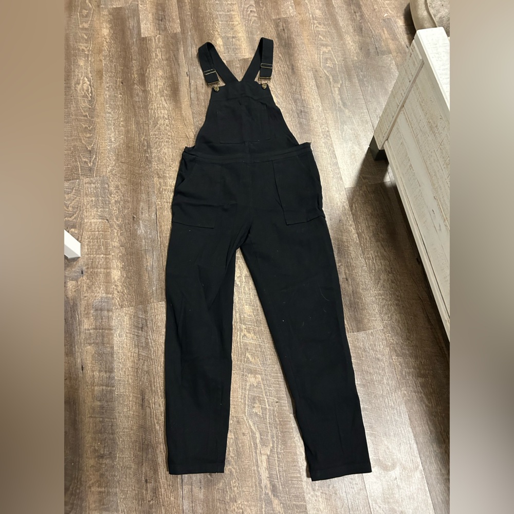 Black overalls from Lulus, size medium